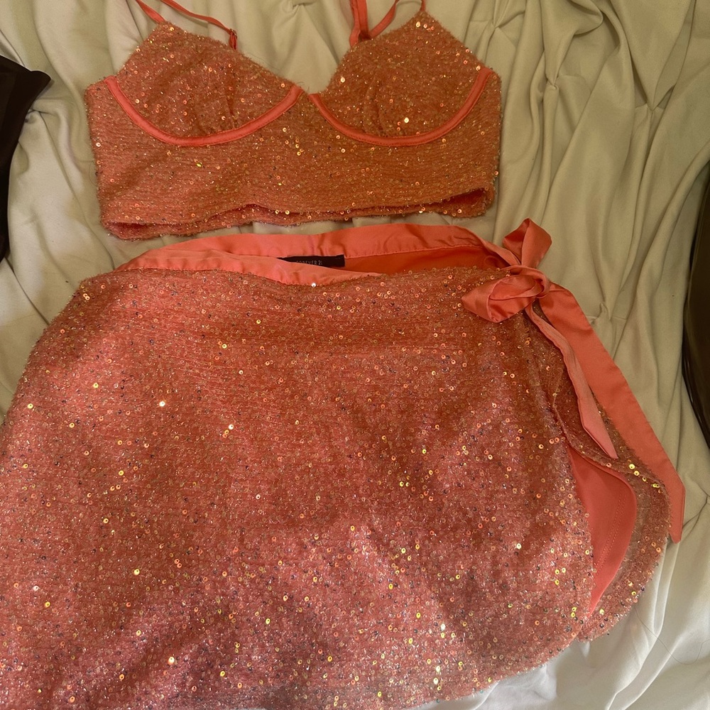 Pink sparkly set
